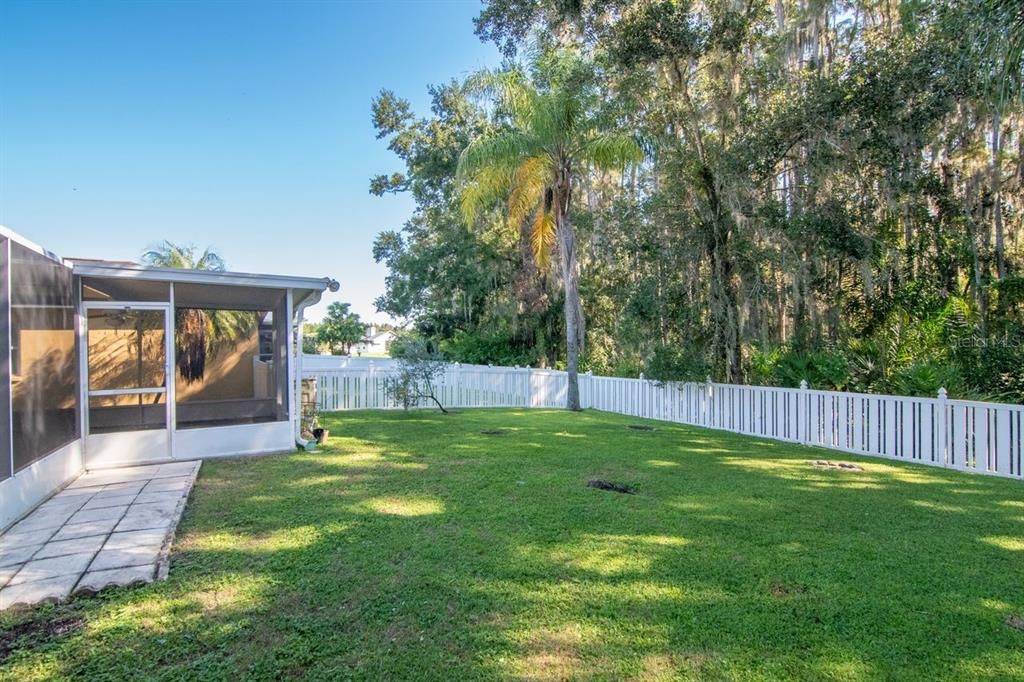 合同活跃: $339,000 (3 贝兹, 2 浴室, 1516 平方英尺)