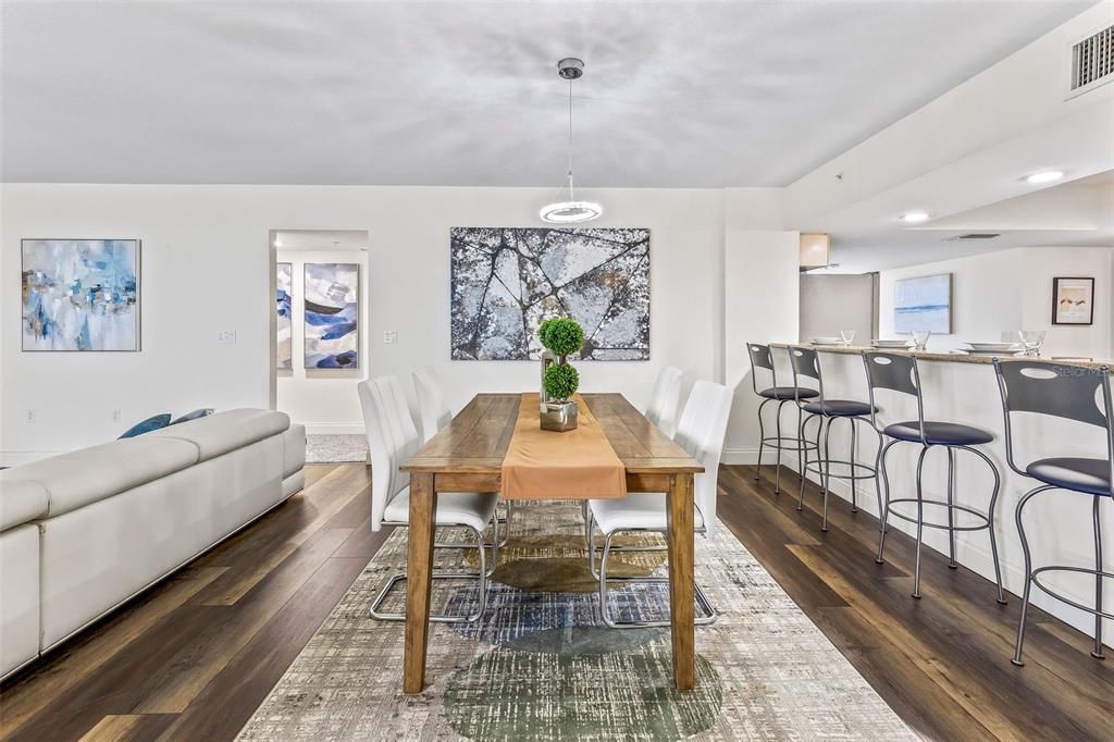 For Sale: $599,000 (3 beds, 3 baths, 2325 Square Feet)