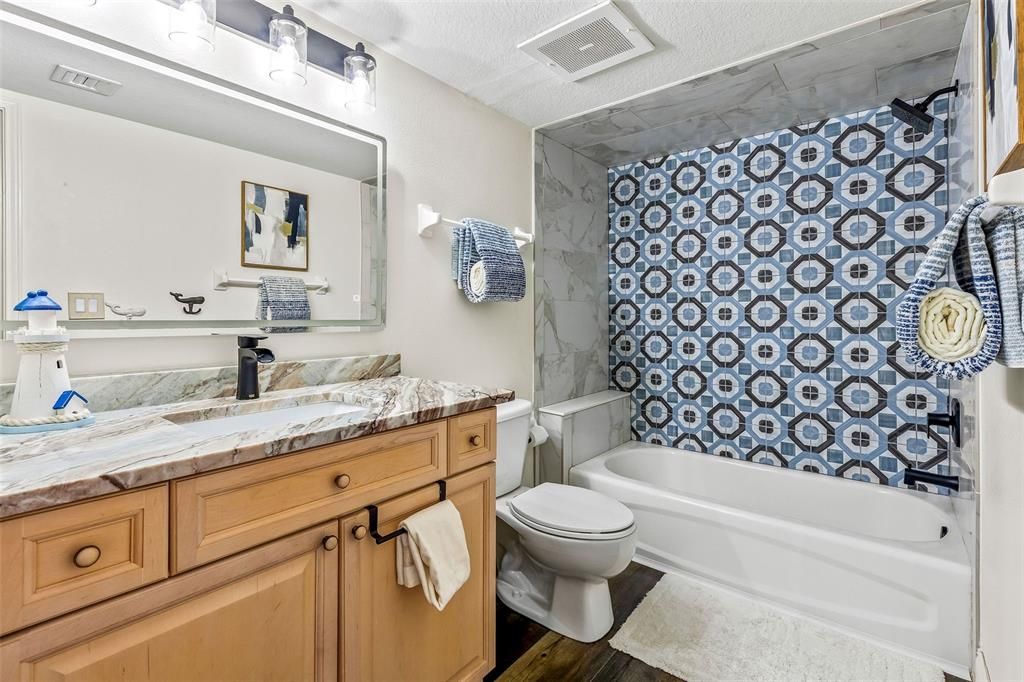 For Sale: $599,000 (3 beds, 3 baths, 2325 Square Feet)