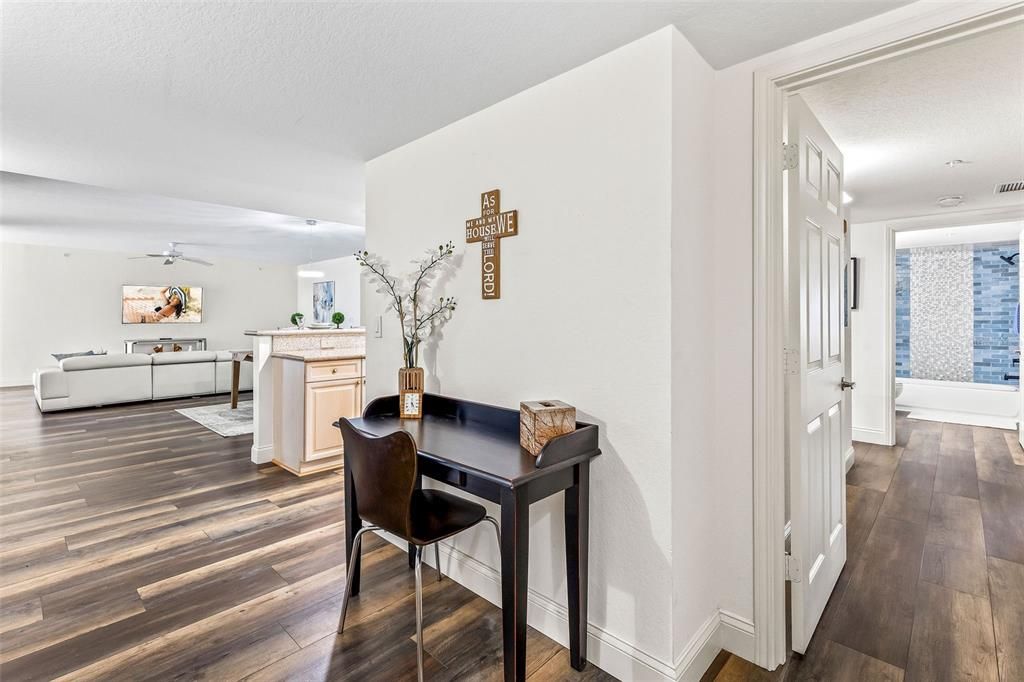 For Sale: $599,000 (3 beds, 3 baths, 2325 Square Feet)