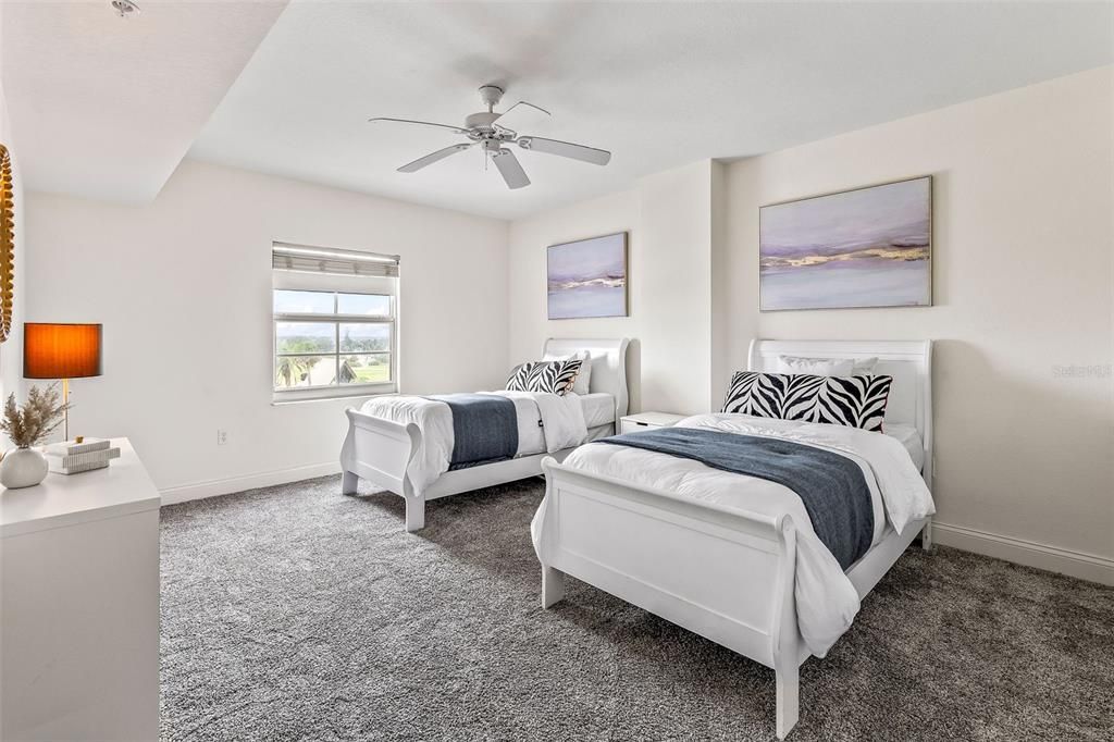 For Sale: $599,000 (3 beds, 3 baths, 2325 Square Feet)