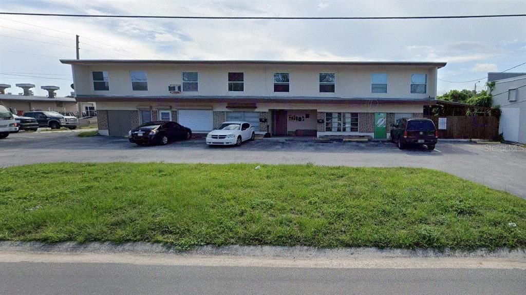 待售: $14,400 (0 贝兹, 0 浴室, 8958 平方英尺)