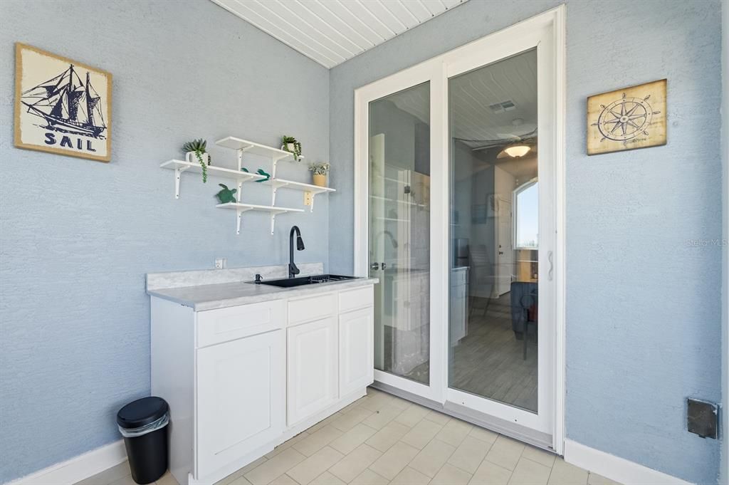 待售: $930,000 (3 贝兹, 2 浴室, 2109 平方英尺)