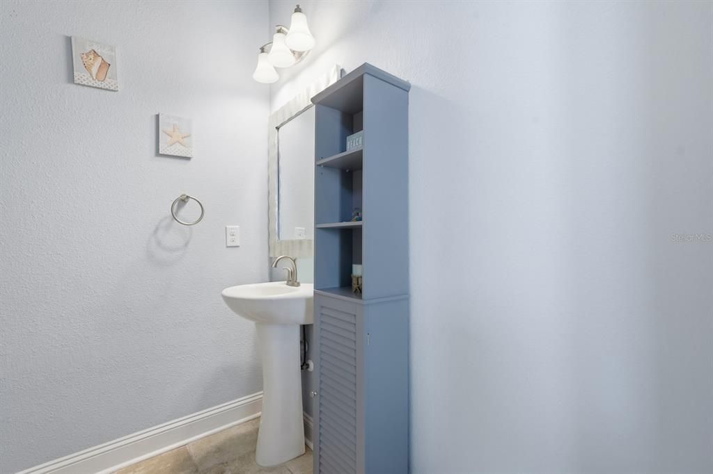 待售: $930,000 (3 贝兹, 2 浴室, 2109 平方英尺)