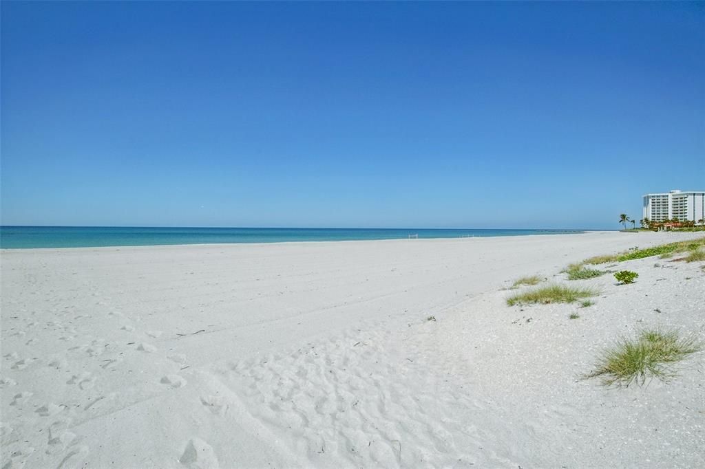 En Renta: $11,000 (3 camas, 3 baños, 2772 Pies cuadrados)