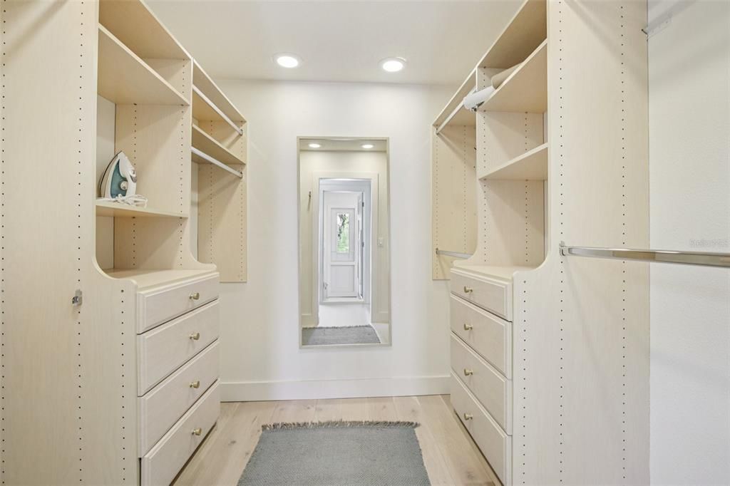 En Renta: $11,000 (3 camas, 3 baños, 2772 Pies cuadrados)