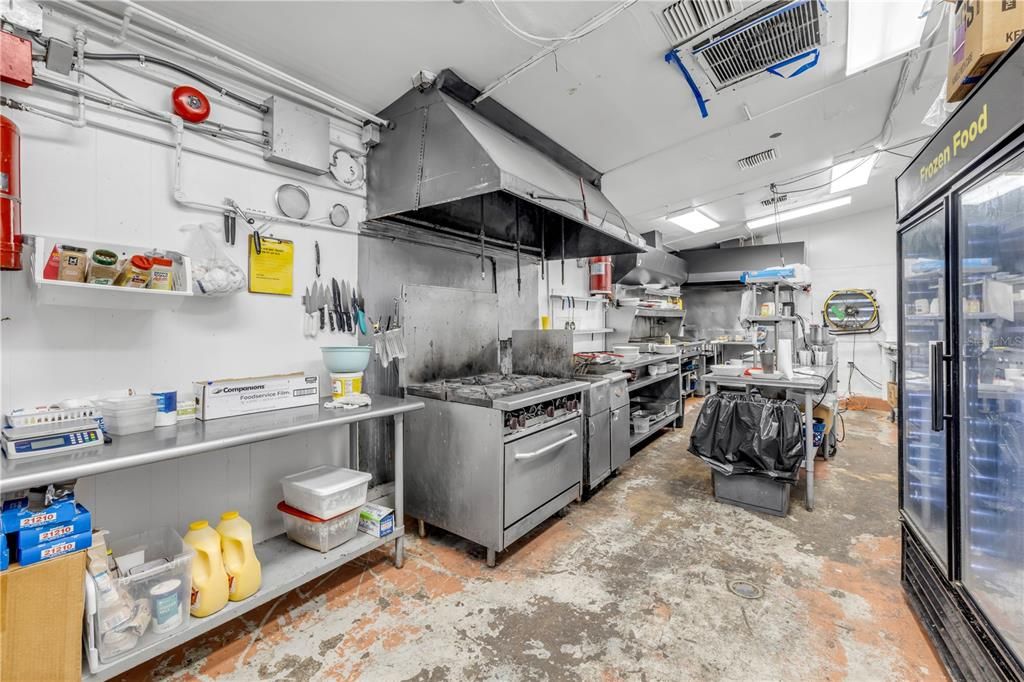 На продажу: $799,000 (0 спален, 0 ванн, 2400 Квадратных фут)