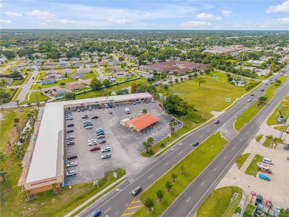 На продажу: $799,000 (0 спален, 0 ванн, 2400 Квадратных фут)