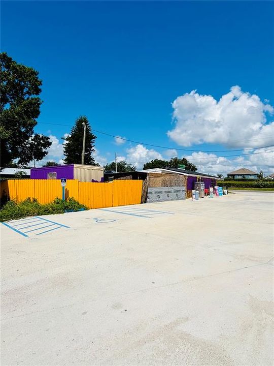 待售: $450,000 (0 贝兹, 0 浴室, 1623 平方英尺)