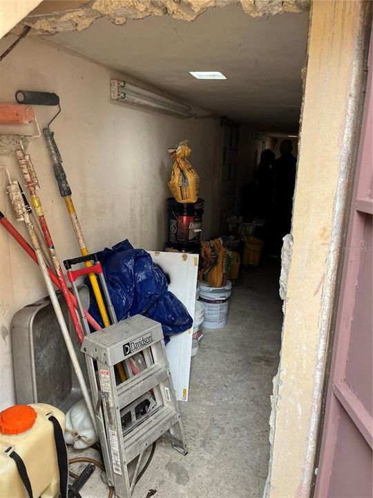 For Sale: $349,900 (3 beds, 3 baths, 2087 Square Feet)