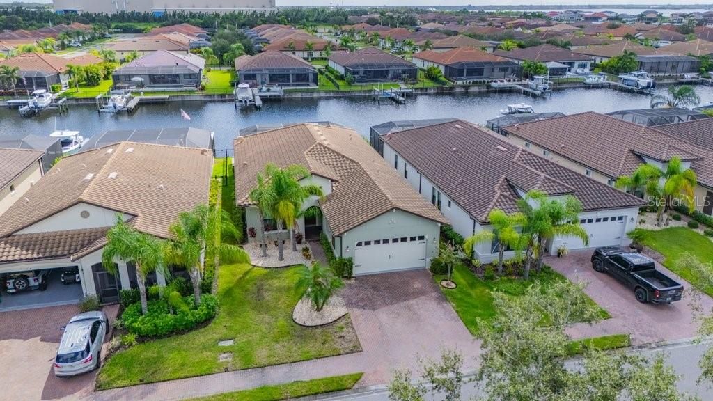 For Sale: $1,185,000 (3 beds, 2 baths, 2230 Square Feet)