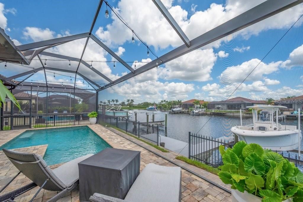 For Sale: $1,185,000 (3 beds, 2 baths, 2230 Square Feet)