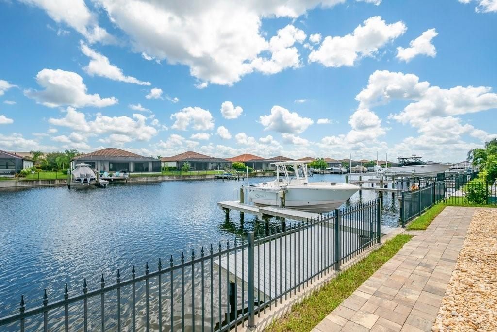 For Sale: $1,185,000 (3 beds, 2 baths, 2230 Square Feet)