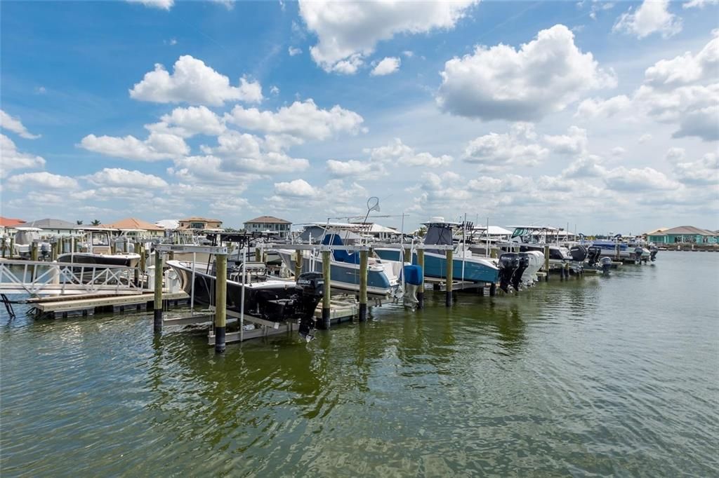 For Sale: $1,185,000 (3 beds, 2 baths, 2230 Square Feet)