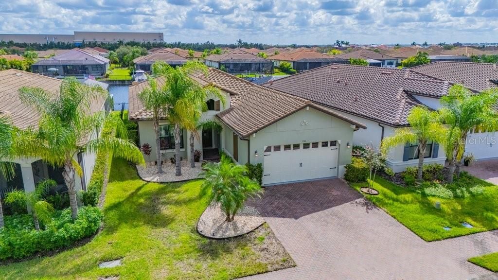 For Sale: $1,185,000 (3 beds, 2 baths, 2230 Square Feet)