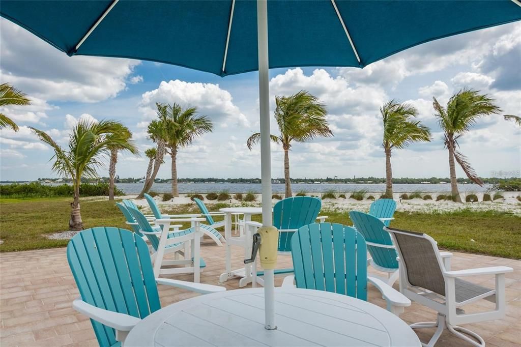 For Sale: $1,185,000 (3 beds, 2 baths, 2230 Square Feet)