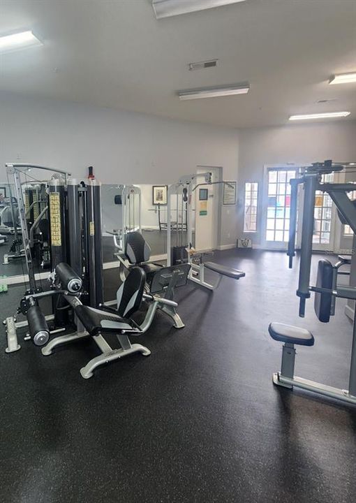 For Sale: $212,500 (2 beds, 2 baths, 1060 Square Feet)