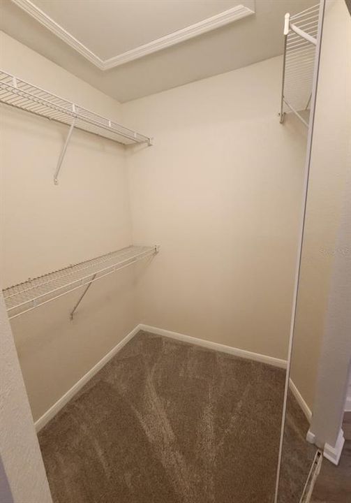 For Sale: $212,500 (2 beds, 2 baths, 1060 Square Feet)