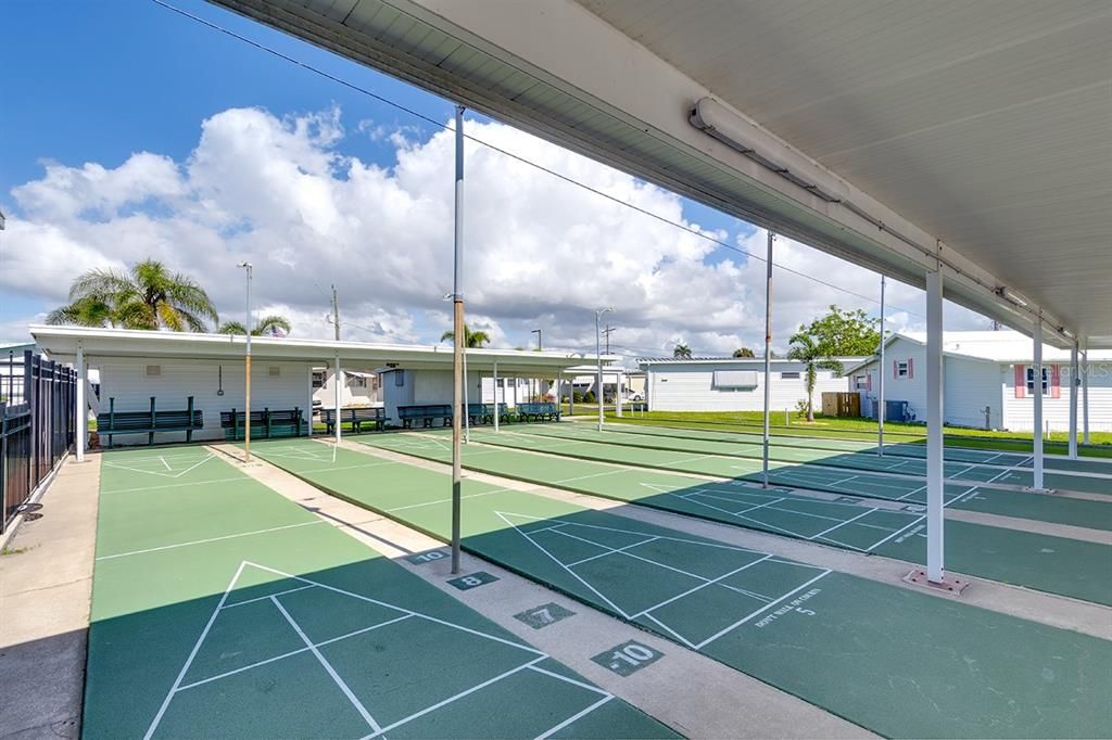 For Sale: $98,500 (1 beds, 1 baths, 372 Square Feet)