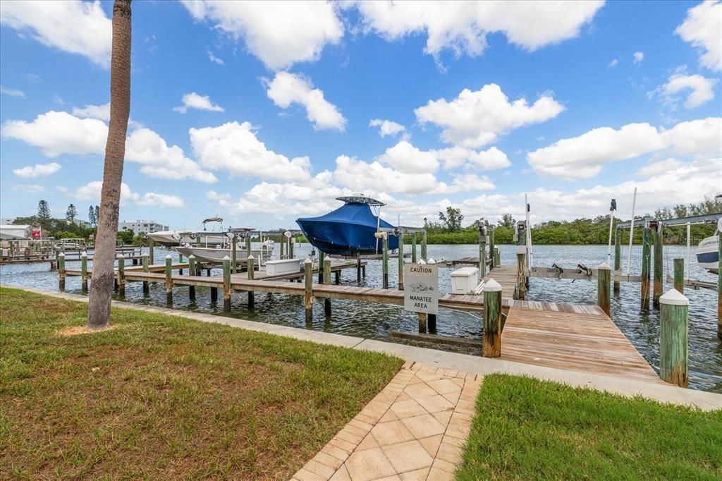 В аренду: $4,500 (4 спален, 3 ванн, 2946 Квадратных фут)