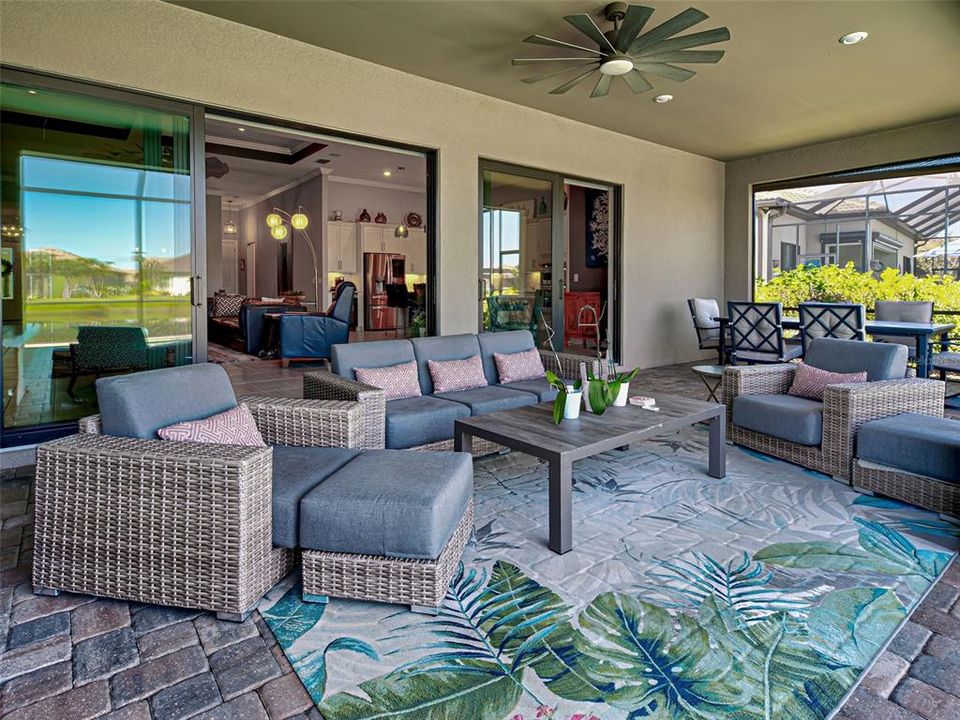 For Sale: $995,000 (3 beds, 3 baths, 2855 Square Feet)