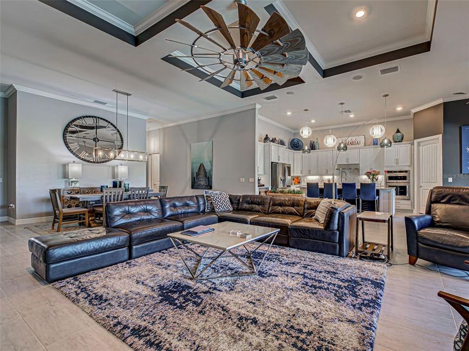 For Sale: $995,000 (3 beds, 3 baths, 2855 Square Feet)