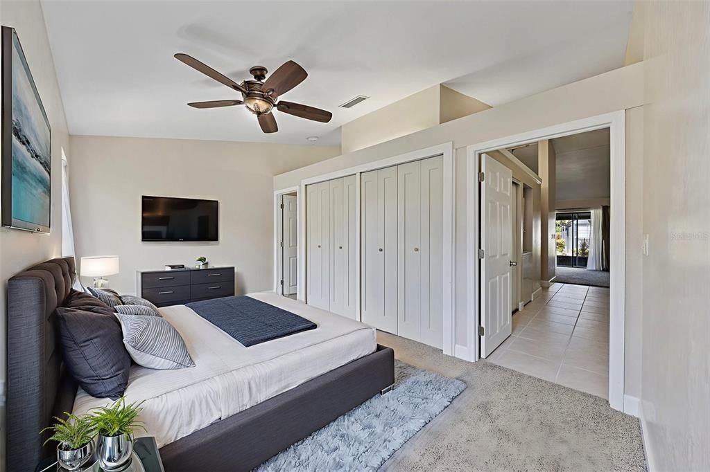 Active With Contract: $144,900 (1 beds, 1 baths, 635 Square Feet)