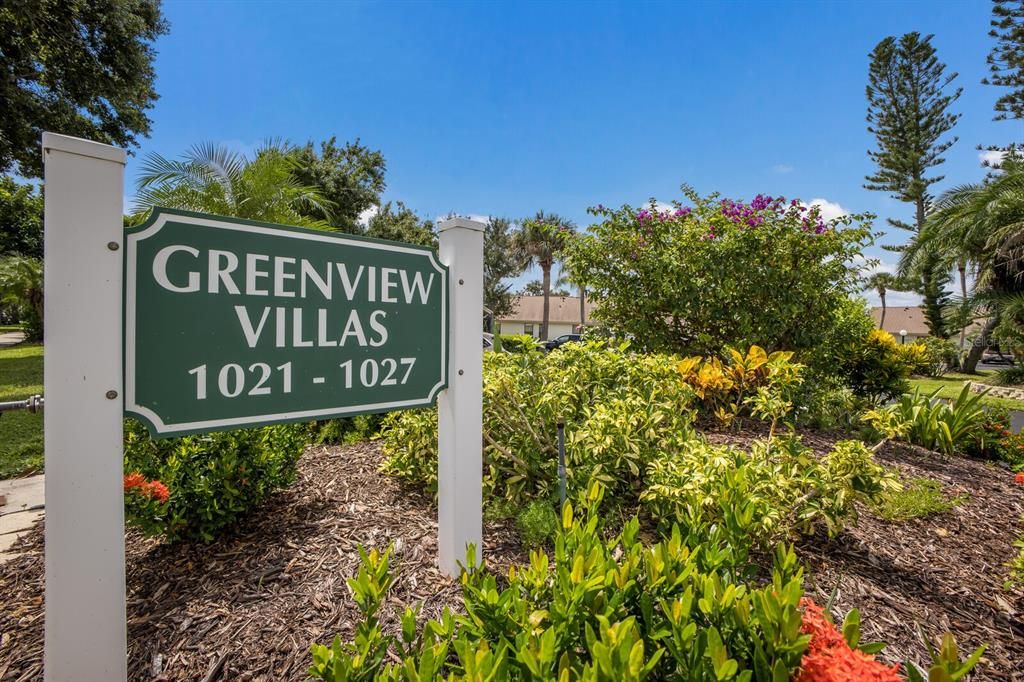 Active With Contract: $144,900 (1 beds, 1 baths, 635 Square Feet)