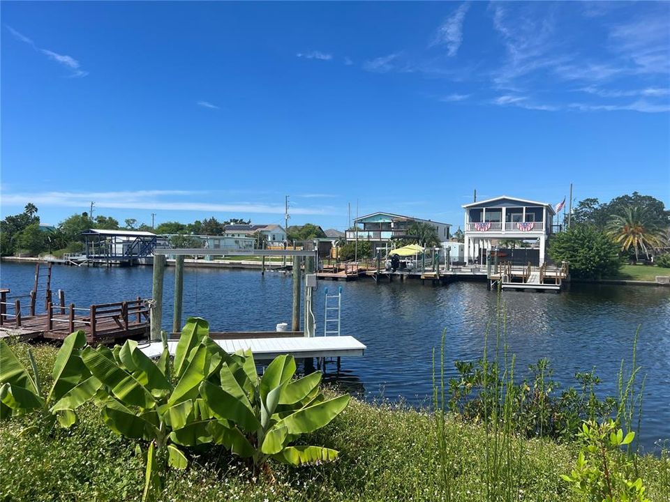 En Venta: $130,000 (0.16 acres)