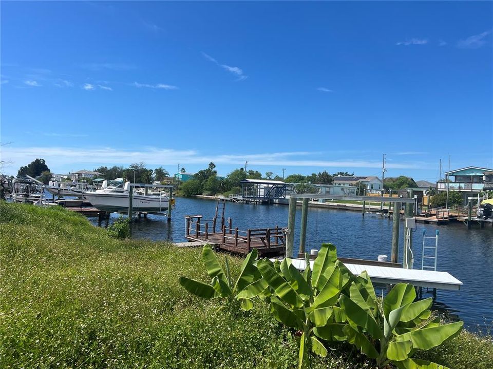 En Venta: $130,000 (0.16 acres)