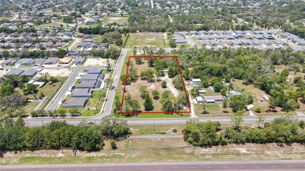 En Venta: $1,900,000 (3.85 acres)