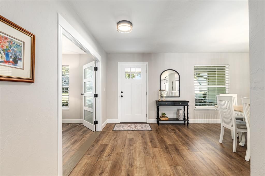 For Rent: $4,800 (3 beds, 3 baths, 2637 Square Feet)