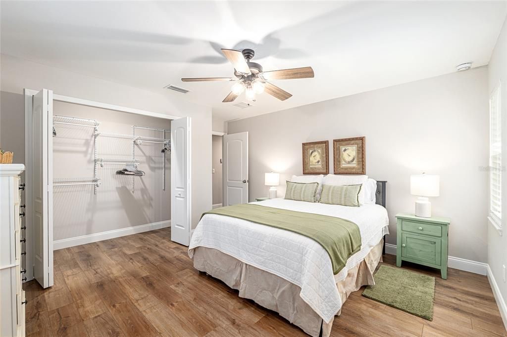 For Rent: $4,800 (3 beds, 3 baths, 2637 Square Feet)