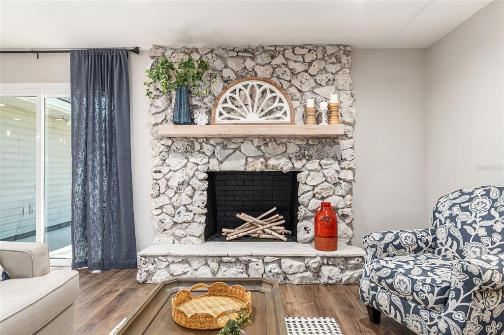 For Rent: $4,800 (3 beds, 3 baths, 2637 Square Feet)