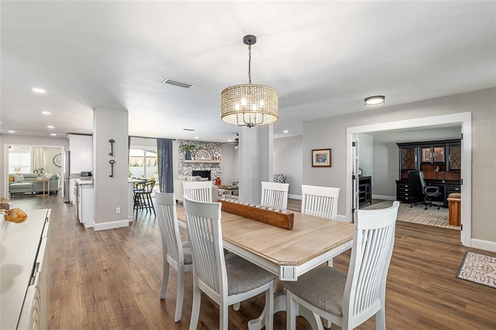 For Rent: $4,800 (3 beds, 3 baths, 2637 Square Feet)