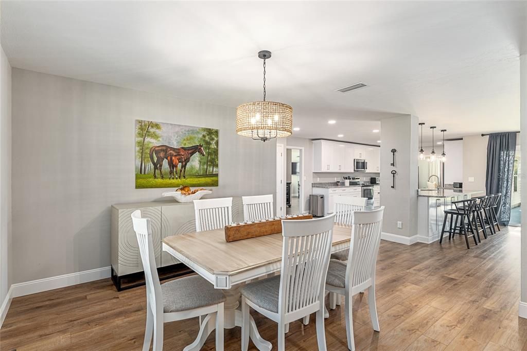 For Rent: $4,800 (3 beds, 3 baths, 2637 Square Feet)