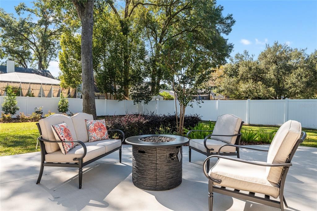 For Rent: $4,800 (3 beds, 3 baths, 2637 Square Feet)