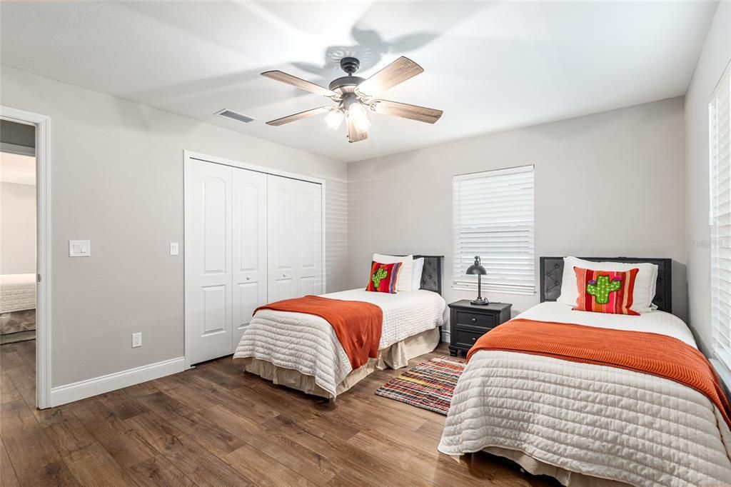 For Rent: $4,800 (3 beds, 3 baths, 2637 Square Feet)