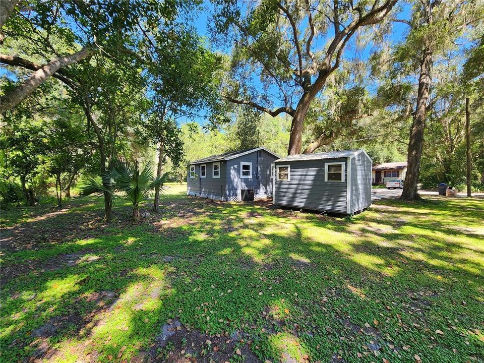 В аренду: $1,600 (3 спален, 1 ванн, 810 Квадратных фут)