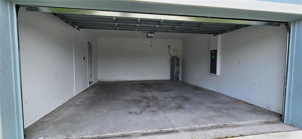 For Rent: $1,950 (3 beds, 2 baths, 1470 Square Feet)