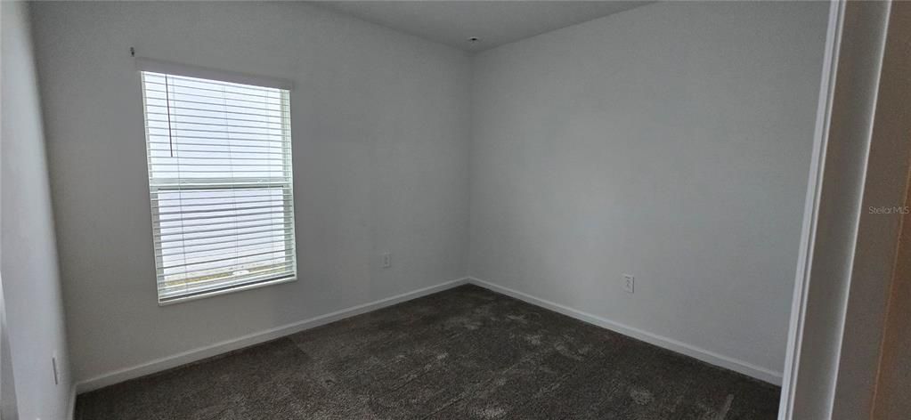 For Rent: $1,950 (3 beds, 2 baths, 1470 Square Feet)