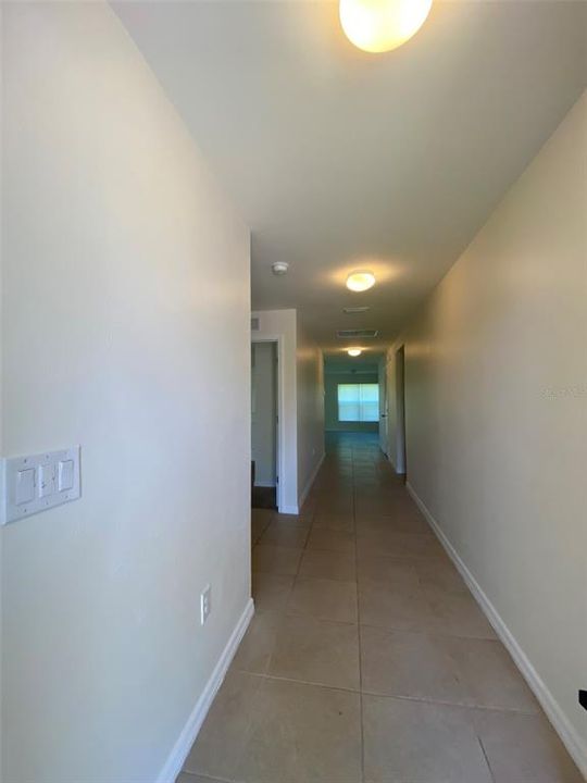 В аренду: $1,695 (4 спален, 2 ванн, 1504 Квадратных фут)