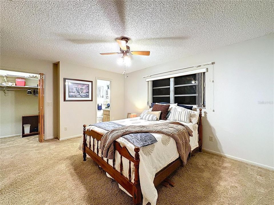 На продажу: $407,000 (3 спален, 2 ванн, 1632 Квадратных фут)