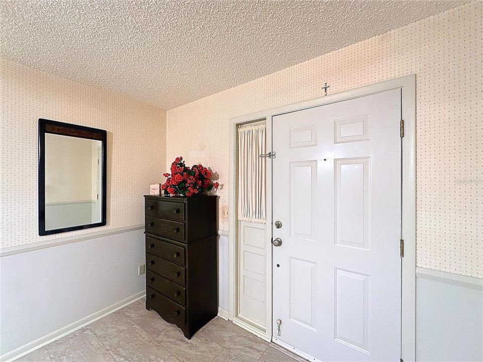 На продажу: $407,000 (3 спален, 2 ванн, 1632 Квадратных фут)