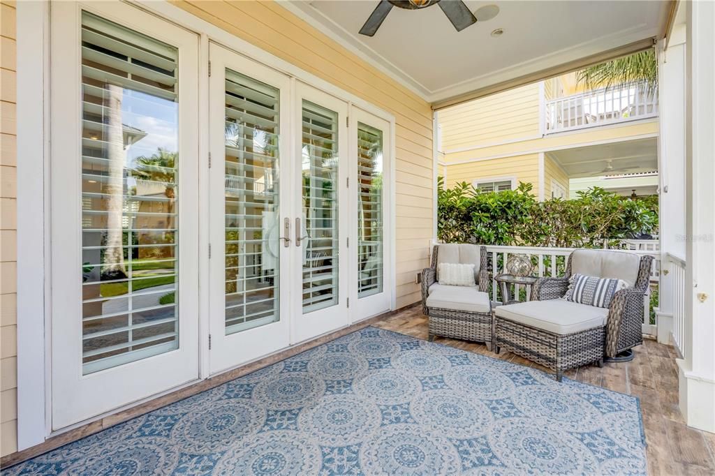 На продажу: $1,075,000 (2 спален, 2 ванн, 1620 Квадратных фут)