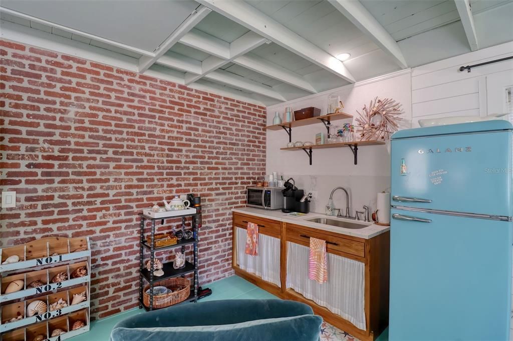 待售: $1,790,000 (3 贝兹, 2 浴室, 2243 平方英尺)