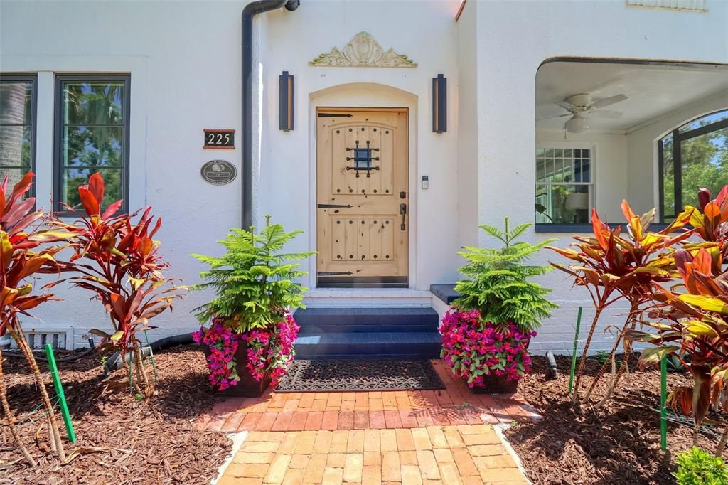 待售: $1,790,000 (3 贝兹, 2 浴室, 2243 平方英尺)