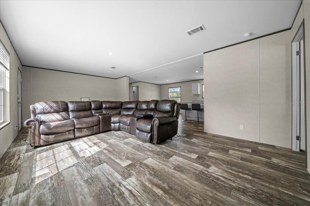 En Venta: $350,000 (3 camas, 2 baños, 1494 Pies cuadrados)