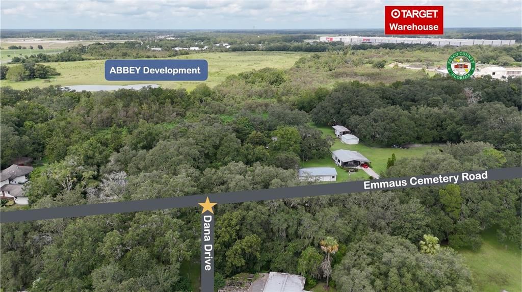 待售: $1,900,000 (3.61 acres)