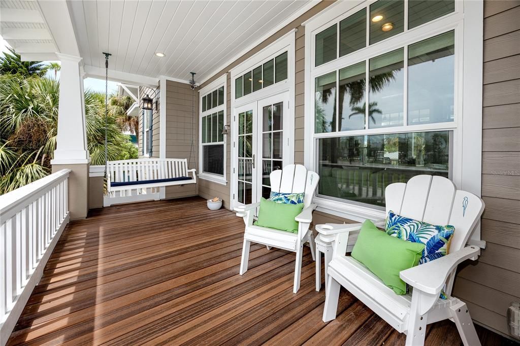 For Sale: $3,499,000 (3 beds, 2 baths, 2286 Square Feet)